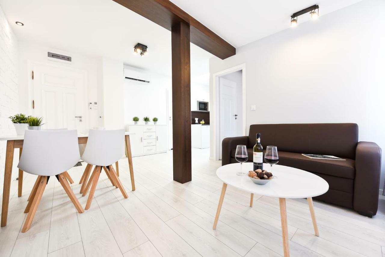 Julia Apartment Stary Toruń Exterior foto